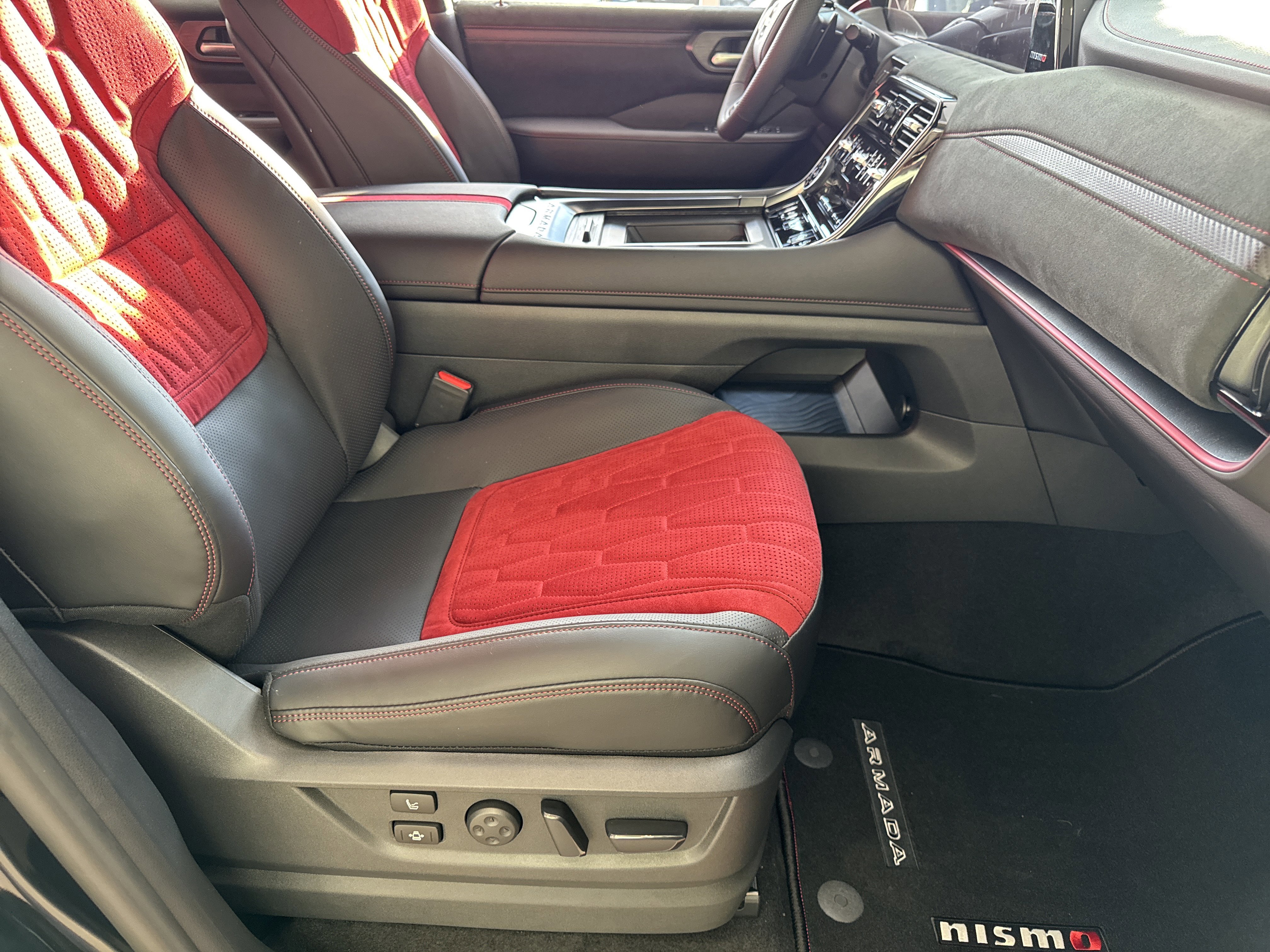 New 2026 Nissan Armada NISMO image 19