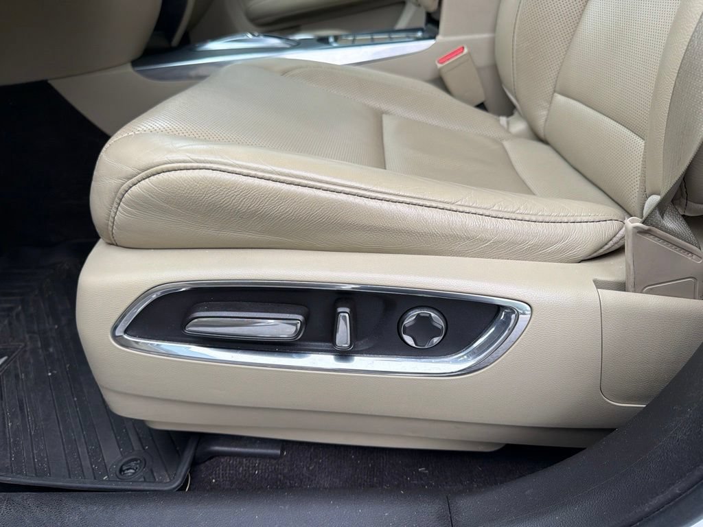 Used 2020 Acura MDX w/ Technology Package AWD/4WD image 19
