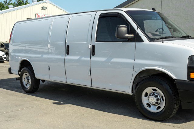 Used 2022 Chevrolet Express 2500 Extended w/ Driver Convenience Package RWD image 43