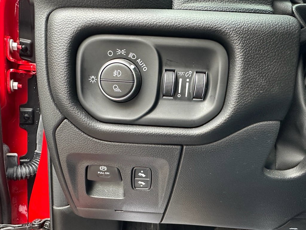 Used 2025 RAM 1500 Rebel w/ Rebel Level 1 Equipment Group AWD/4WD image 13