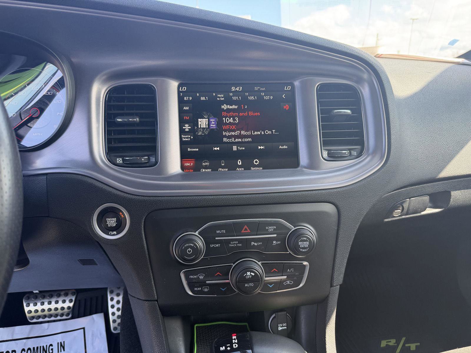 Used 2023 Dodge Charger R/T w/ Blacktop Package image 19