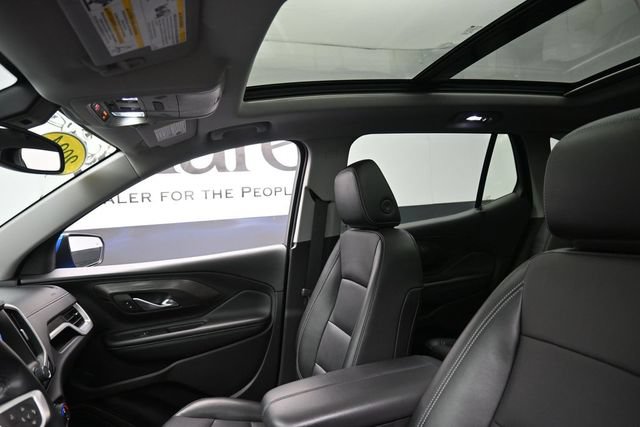 Used 2024 GMC Terrain SLT w/ Infotainment Package II AWD/4WD image 18