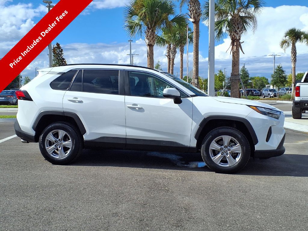 Used 2022 Toyota RAV4 XLE w/ Convenience Package FWD image 9