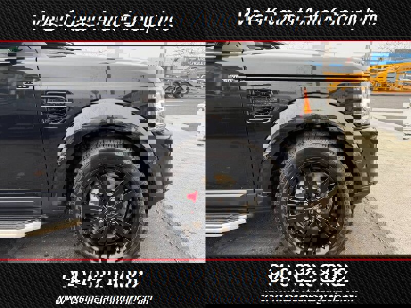 Used 2015 Land Rover LR4 HSE LUX image 7