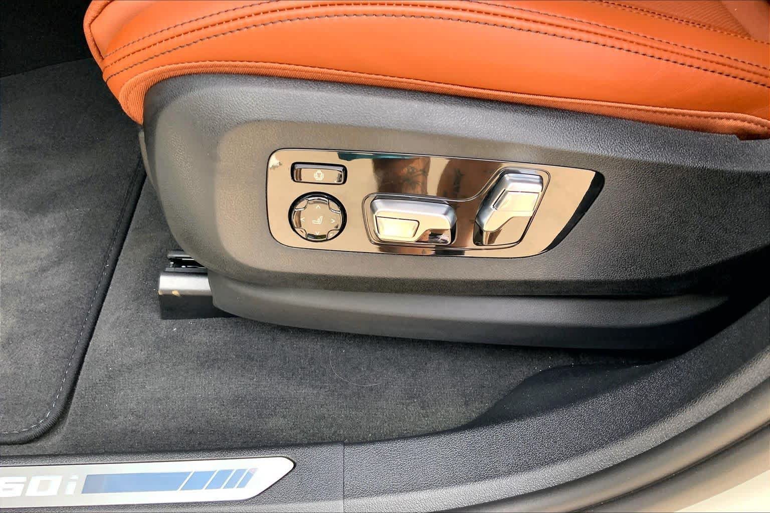 New 2027 BMW X6 M60i AWD/4WD image 16