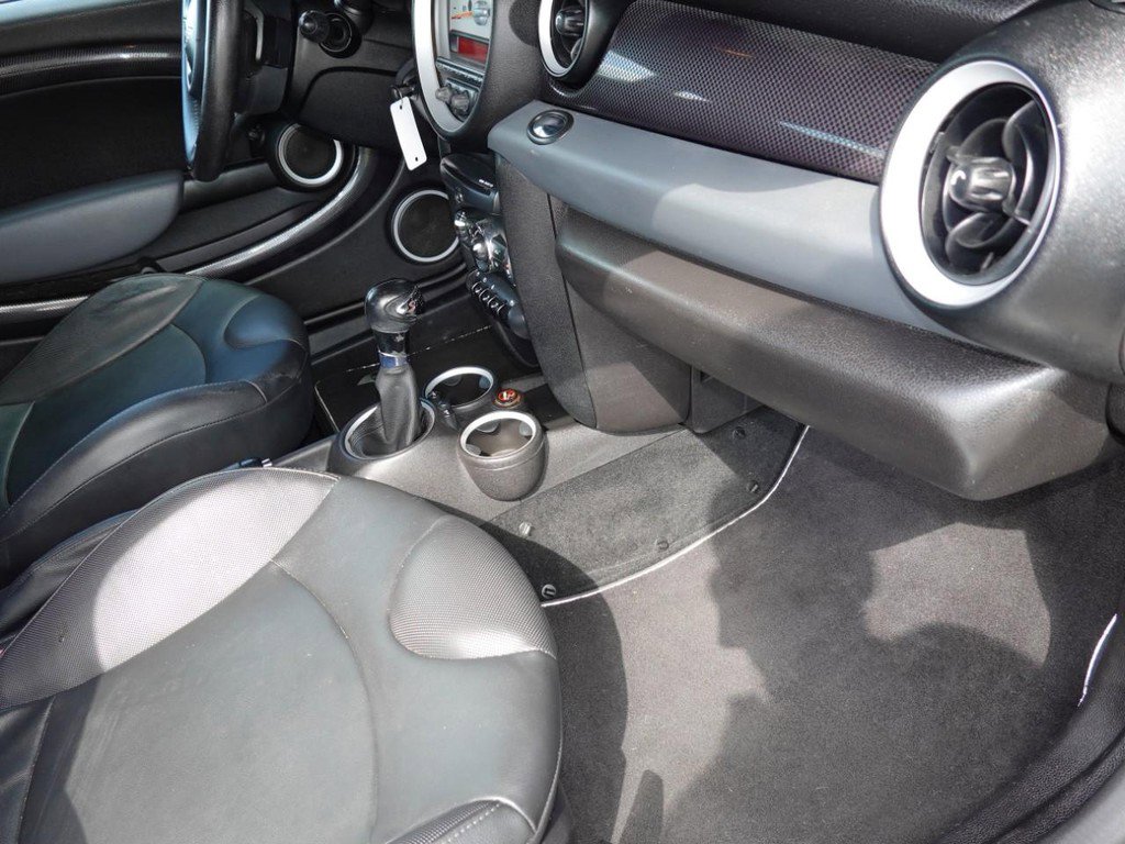 Used 2012 MINI Cooper Coupe S image 19