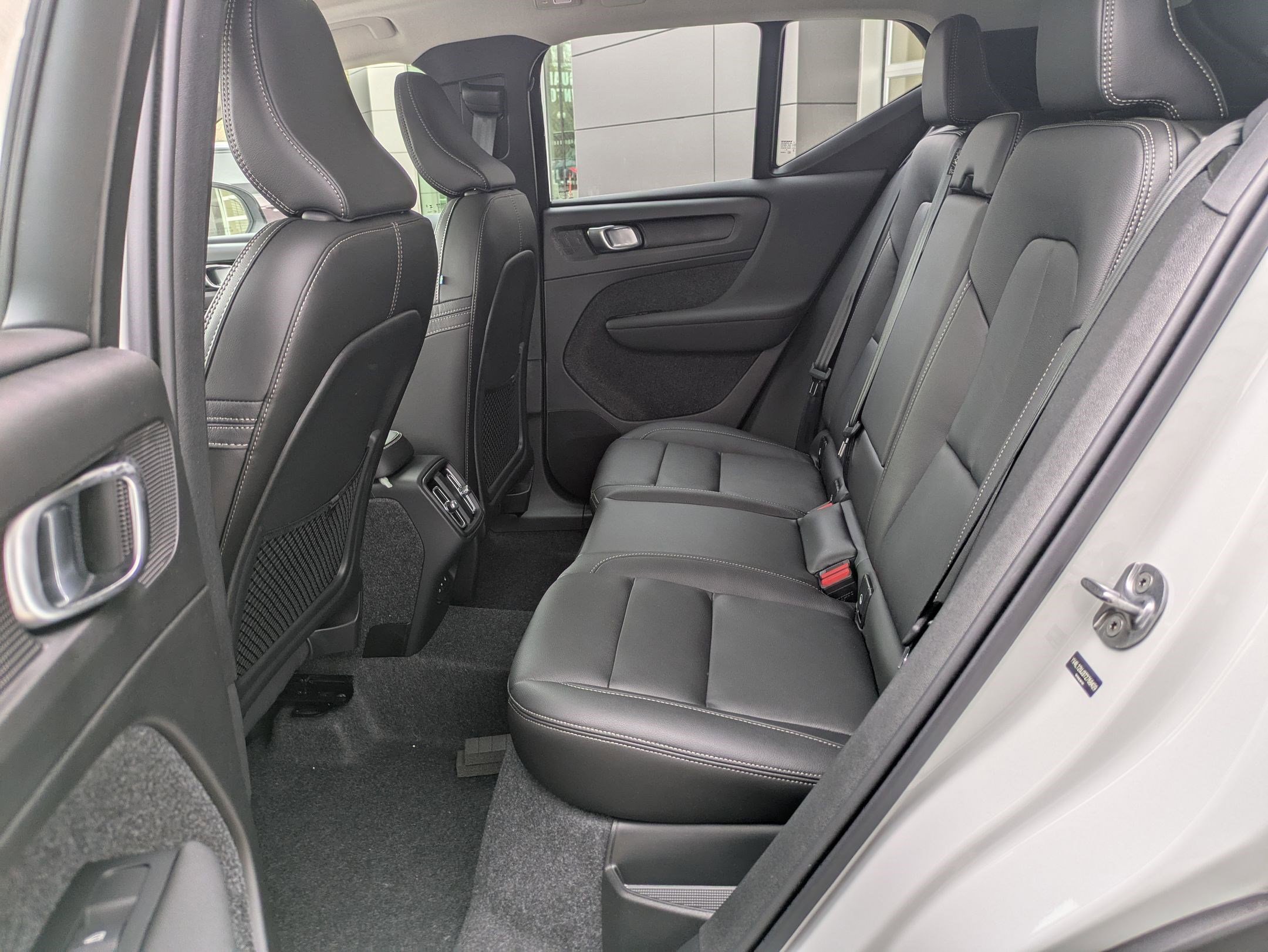 New 2026 Volvo XC40 B5 Core w/ Climate Package image 15