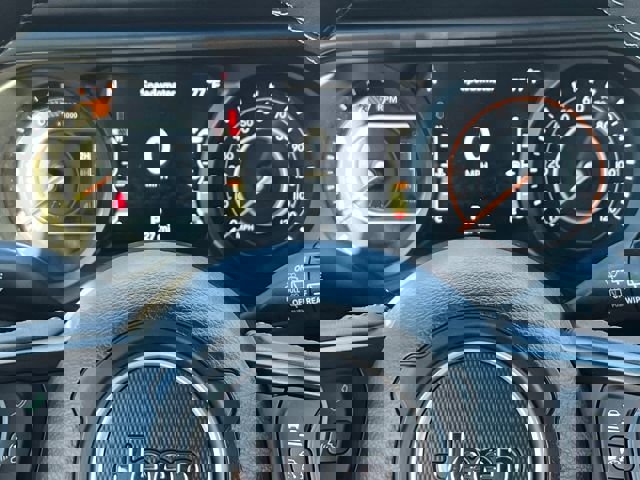 New 2025 Jeep Wrangler Unlimited Rubicon image 13