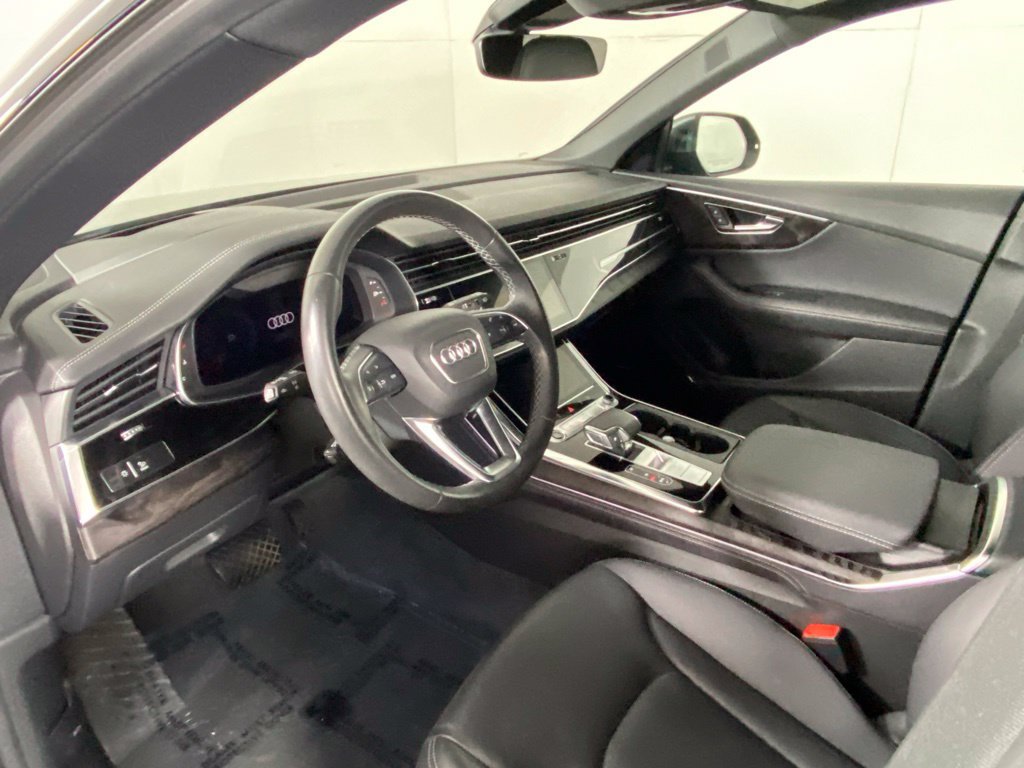 Used 2023 Audi Q8 Prestige w/ Prestige Package AWD/4WD image 11