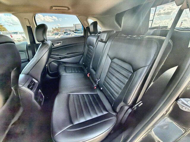 Used 2019 Ford Edge SEL w/ Equipment Group 201A FWD image 24