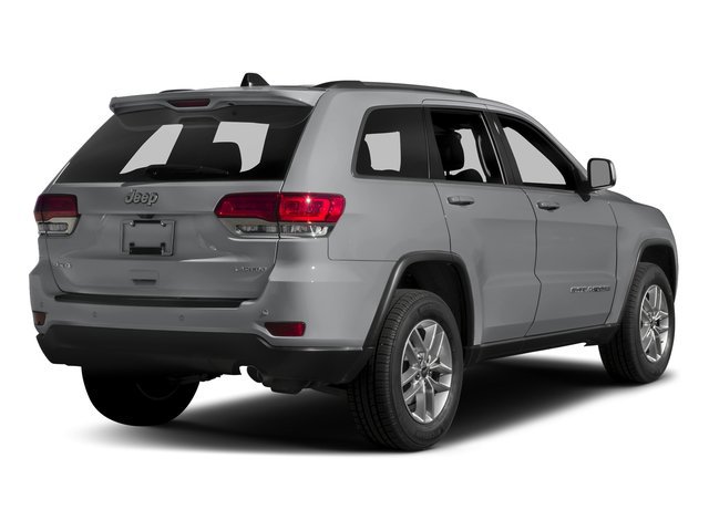 Used 2017 Jeep Grand Cherokee Altitude image 2