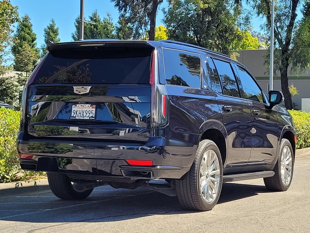Used 2022 Cadillac Escalade Sport Platinum AWD/4WD image 4