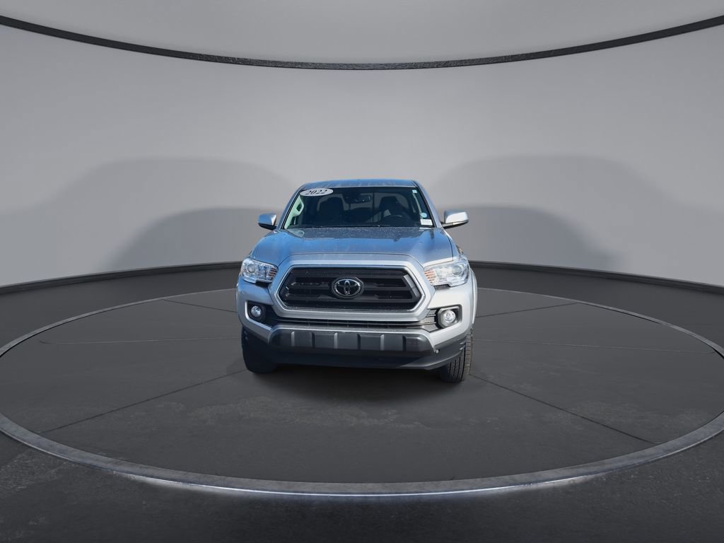 Used 2022 Toyota Tacoma SR5 w/ Technology Package image 3