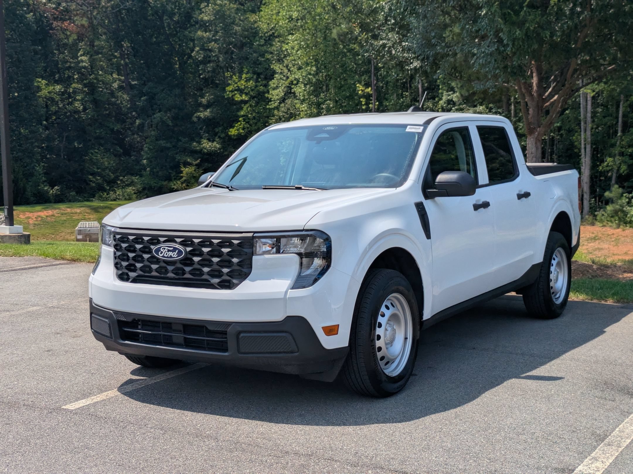 New 2026 Ford Maverick XL FWD image 6