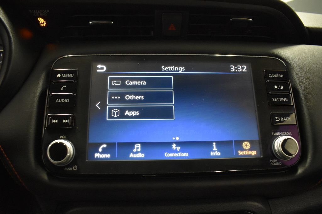 Certified 2022 Nissan Kicks SR FWD image 21