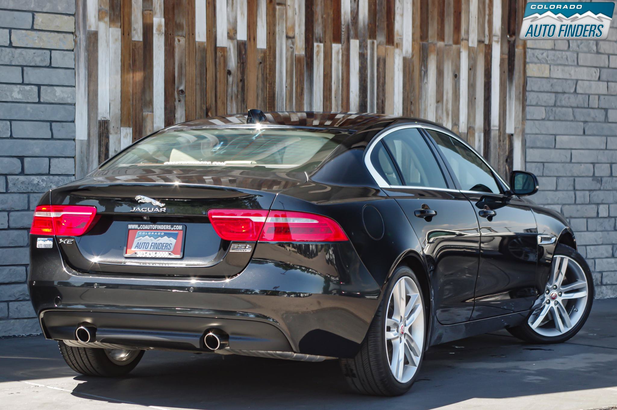 Used 2017 Jaguar XE Prestige AWD/4WD image 7