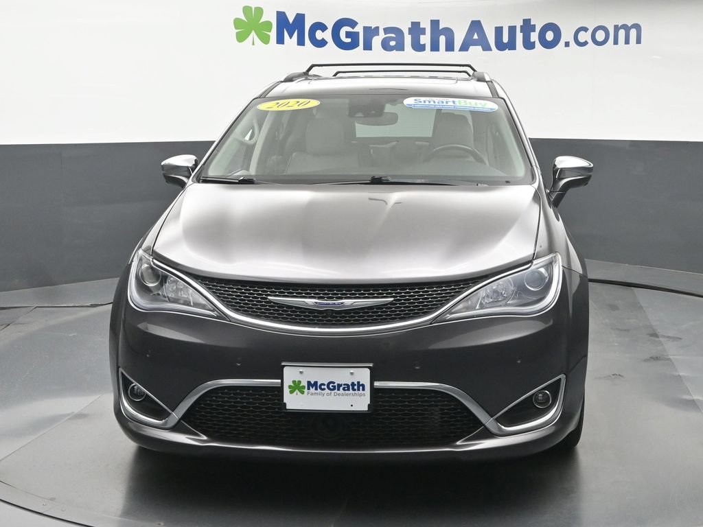Used 2020 Chrysler Pacifica Limited w/ Tire & Wheel Group FWD image 6