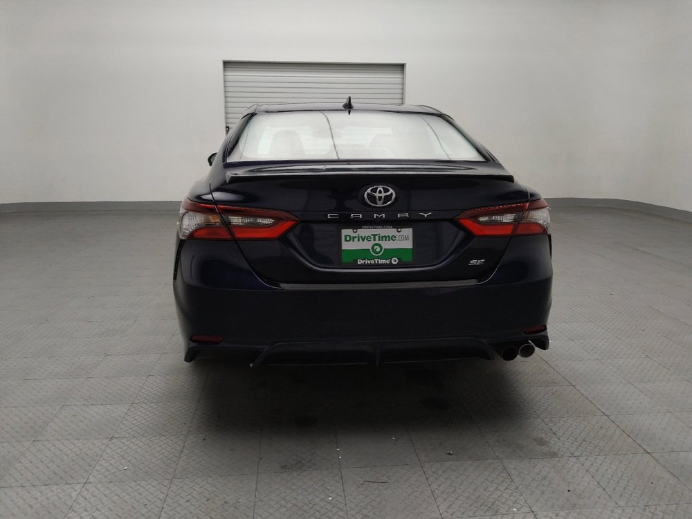 Used 2022 Toyota Camry SE image 6