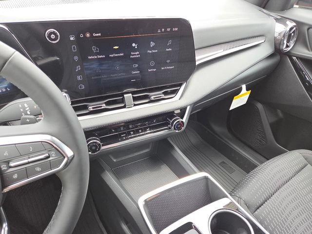 New 2026 Chevrolet Equinox LT w/ Safety and Technology Package AWD/4WD image 35