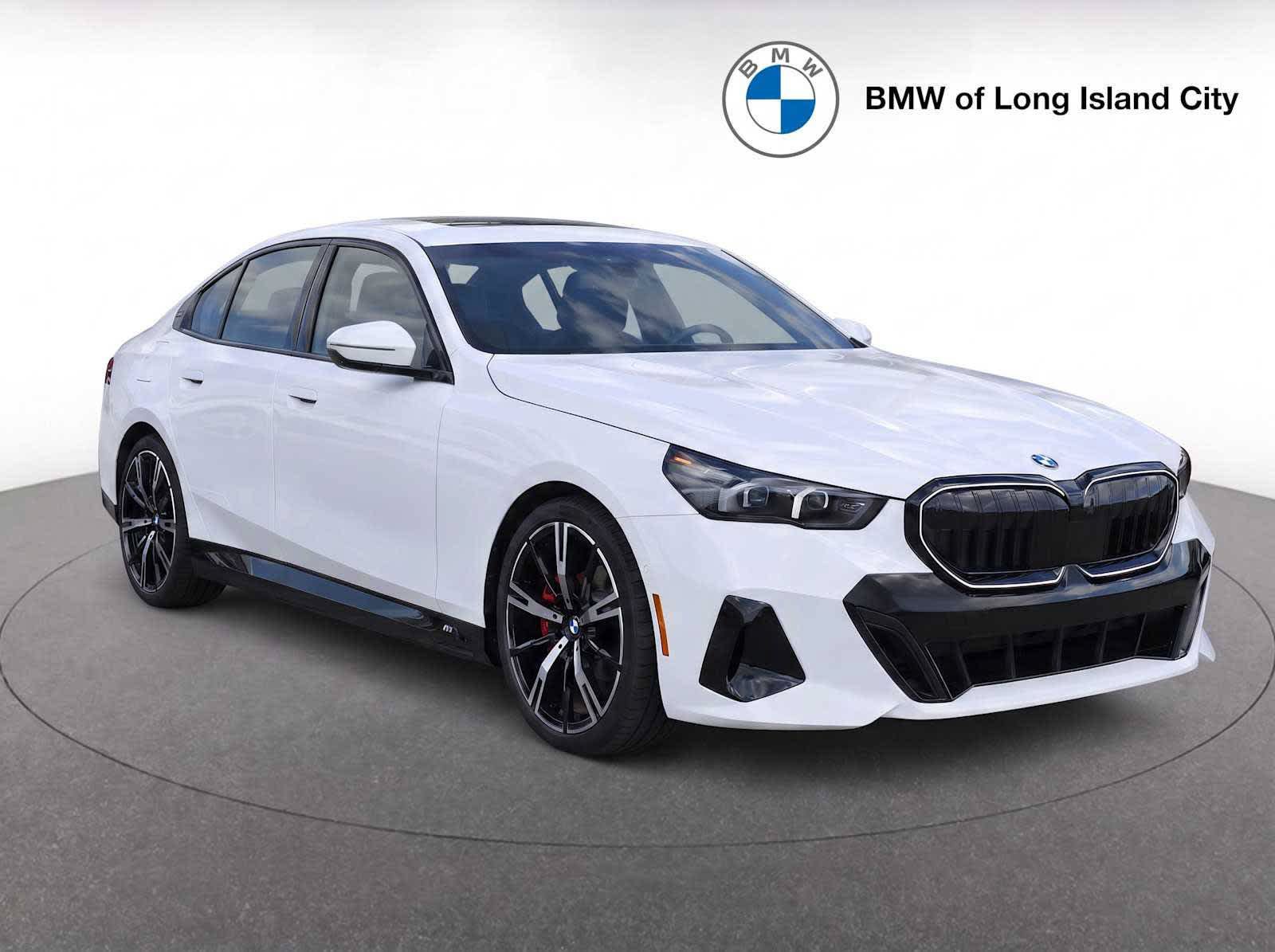 New 2027 BMW 530i xDrive w/ M Sport Package