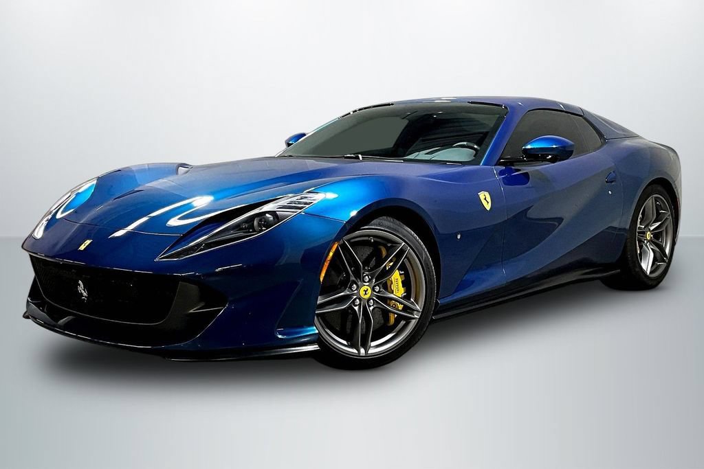 Used 2023 Ferrari 812 GTS RWD image 3