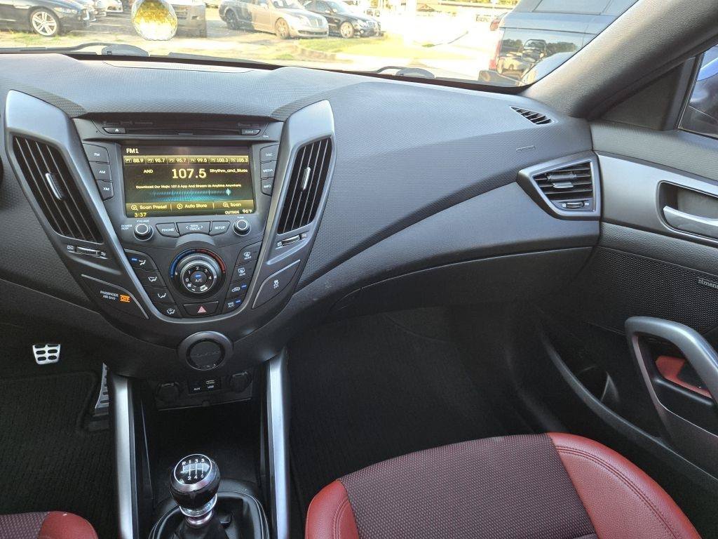 Used 2016 Hyundai Veloster Turbo R-Spec FWD image 18