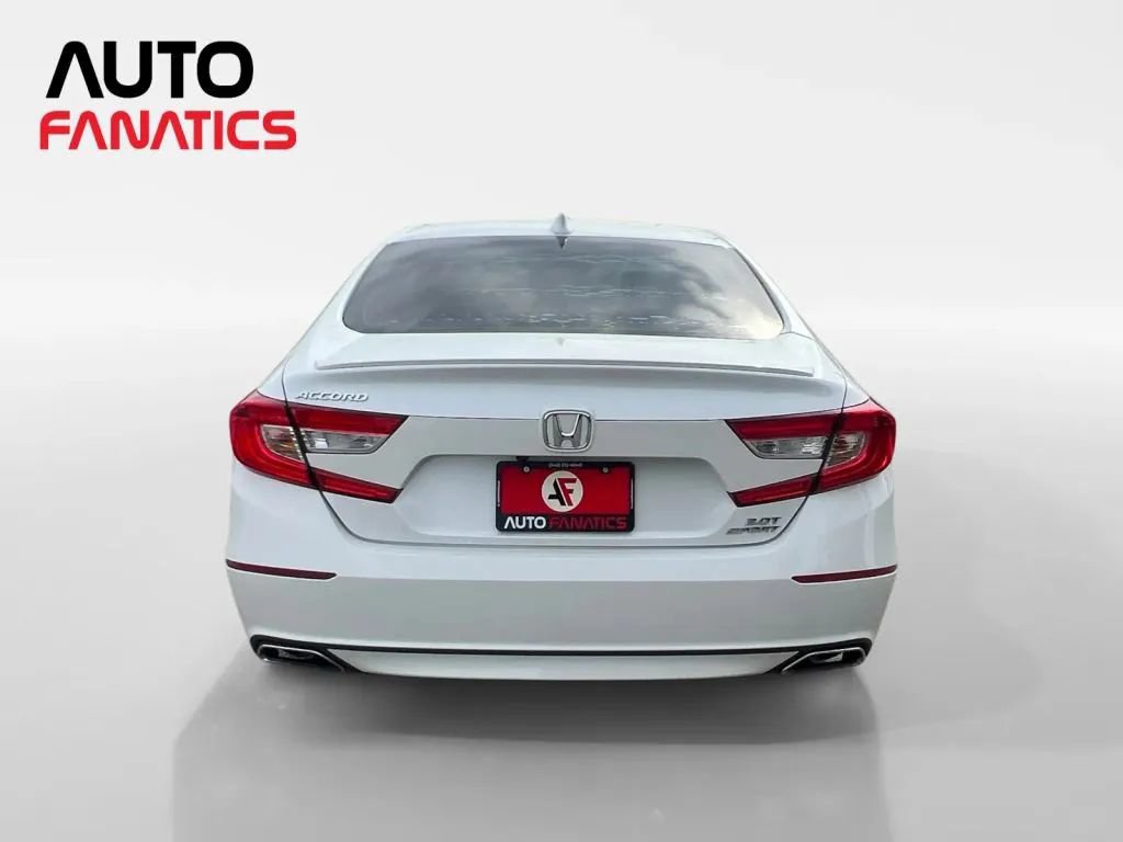 Used 2018 Honda Accord Sport image 4