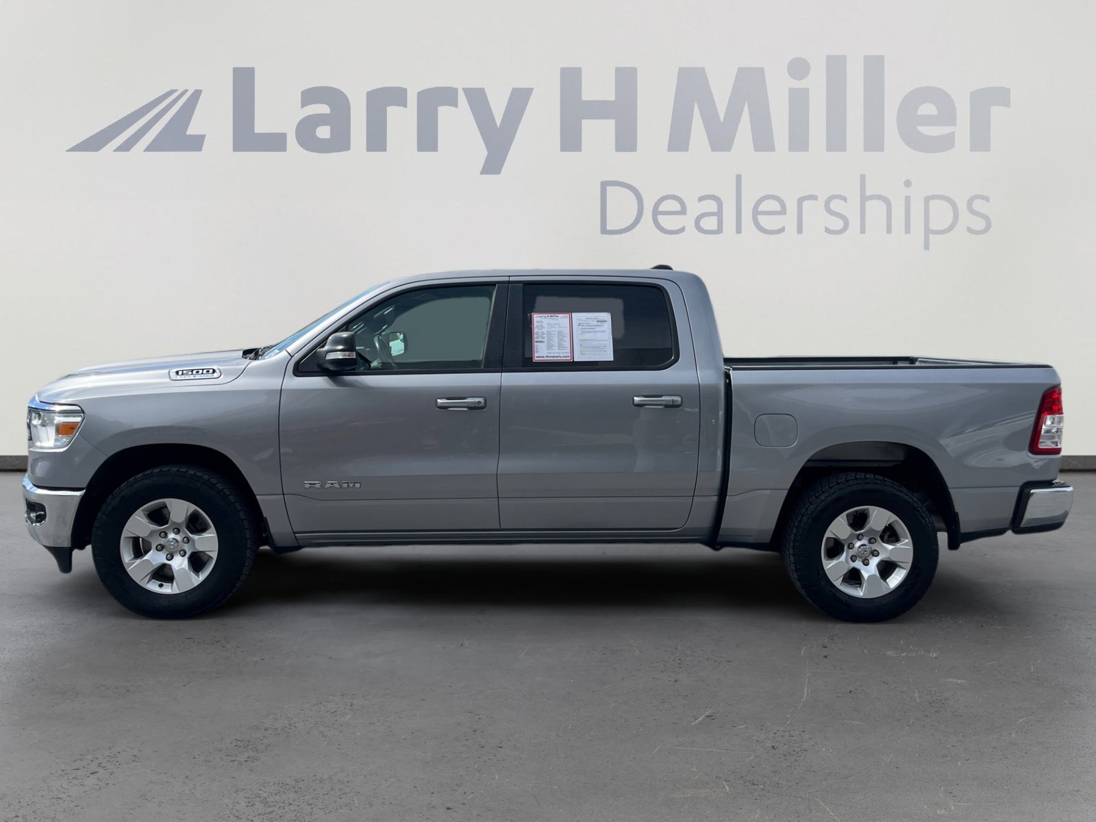Used 2021 RAM 1500 Big Horn image 2