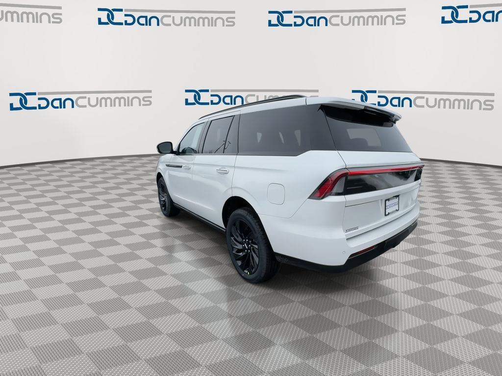 New 2026 Lincoln Navigator Reserve w/ Jet Appearance Package AWD/4WD image 6