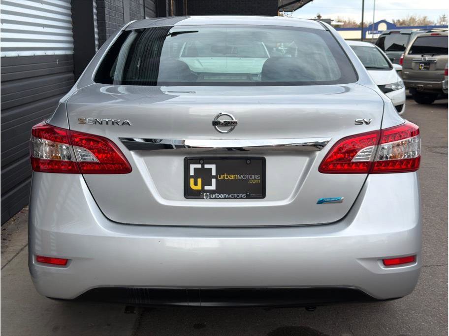Used 2014 Nissan Sentra SV image 9