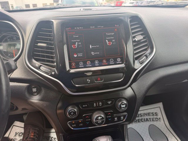Used 2019 Jeep Cherokee Limited AWD/4WD image 15