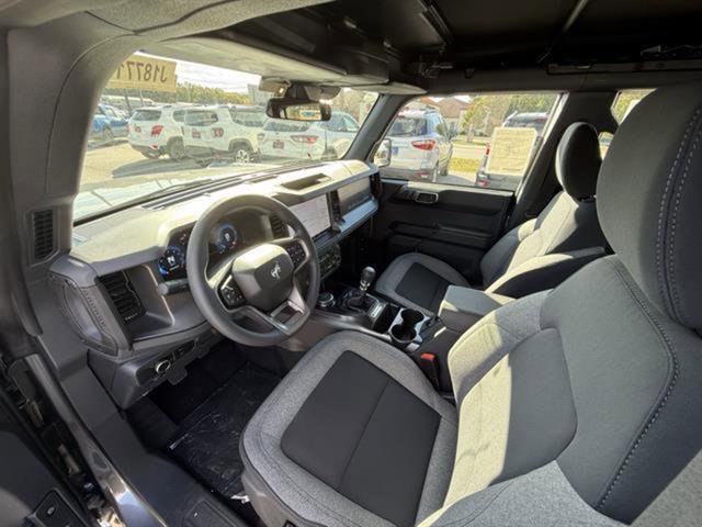 New 2025 Ford Bronco 4-Door AWD/4WD image 14