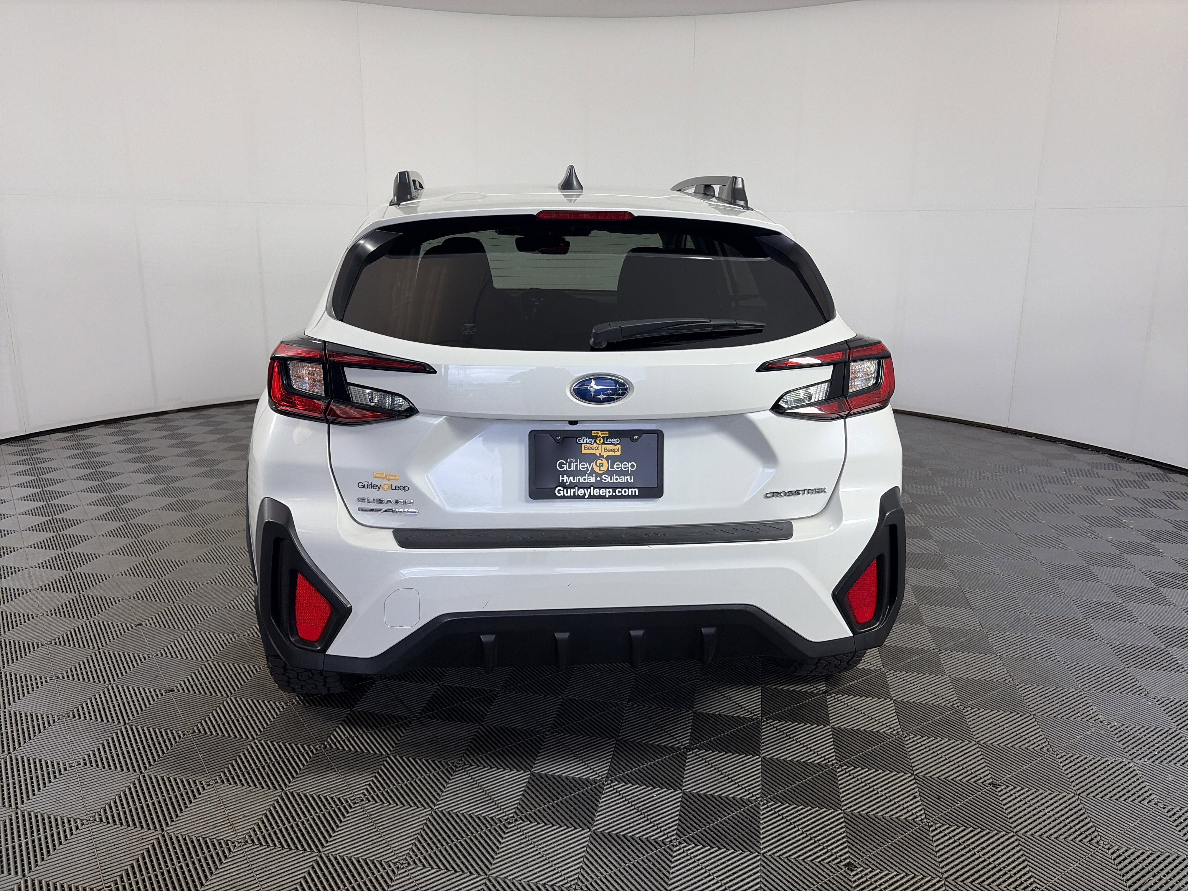 Used 2024 Subaru Crosstrek 2.0i Premium image 9