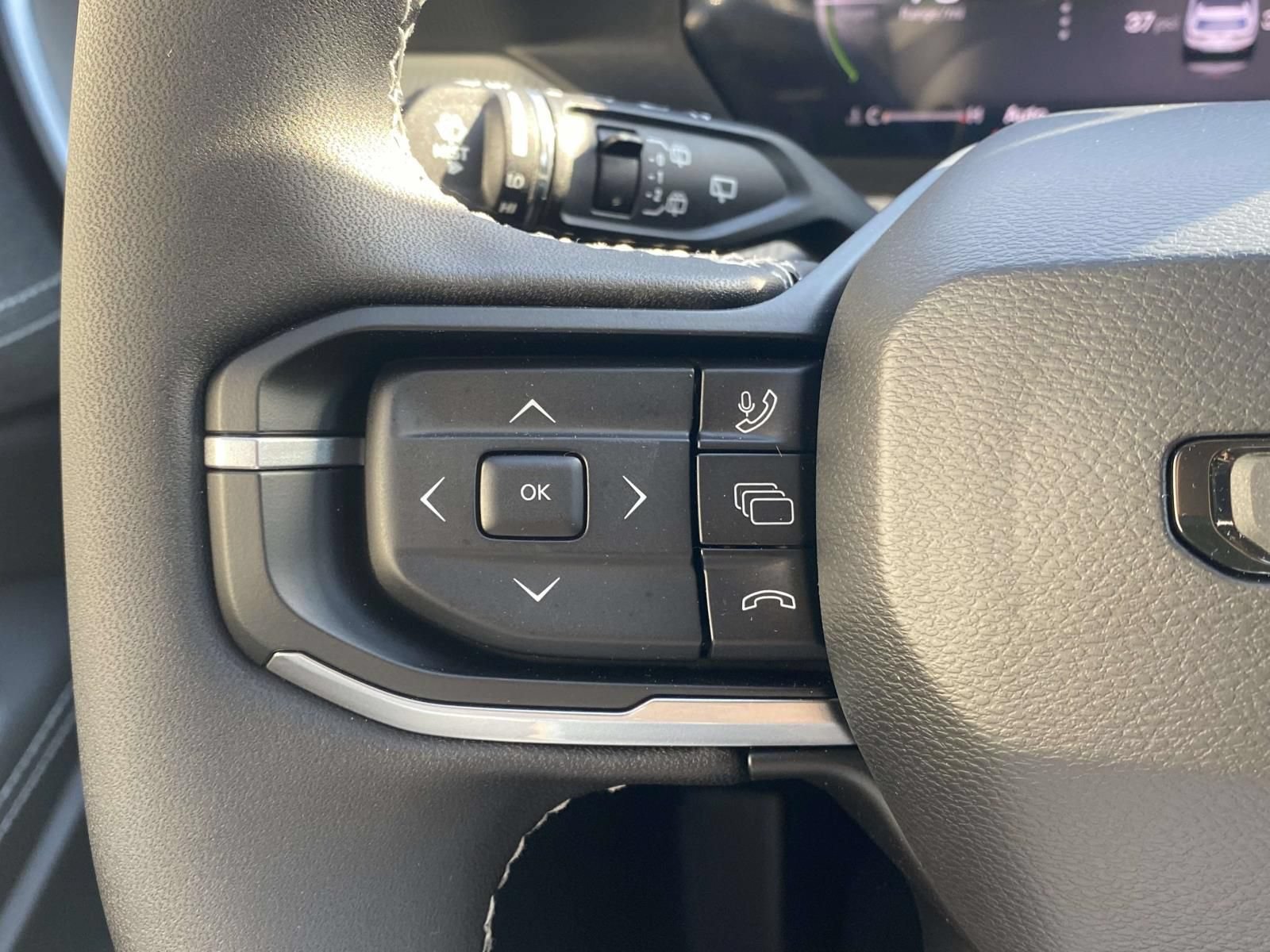 New 2026 Jeep Cherokee Laredo AWD/4WD image 21