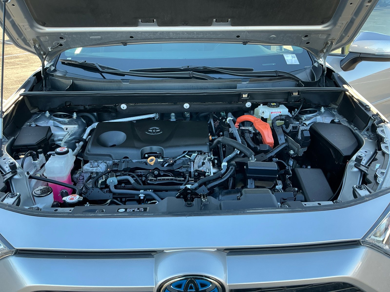 Used 2021 Toyota RAV4 XLE w/ Carpet Mat Package (TMS) image 21