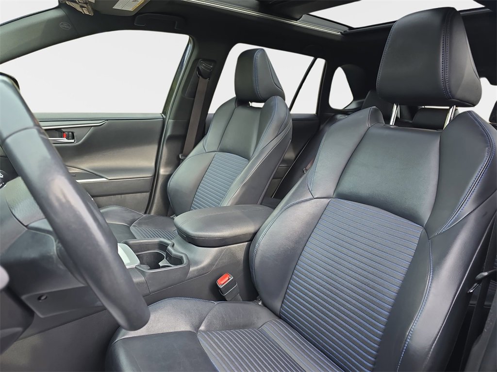 Used 2019 Toyota RAV4 XSE image 19