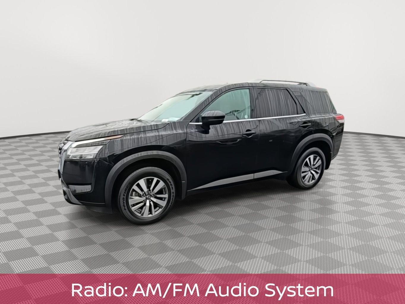 Used 2022 Nissan Pathfinder SL image 4