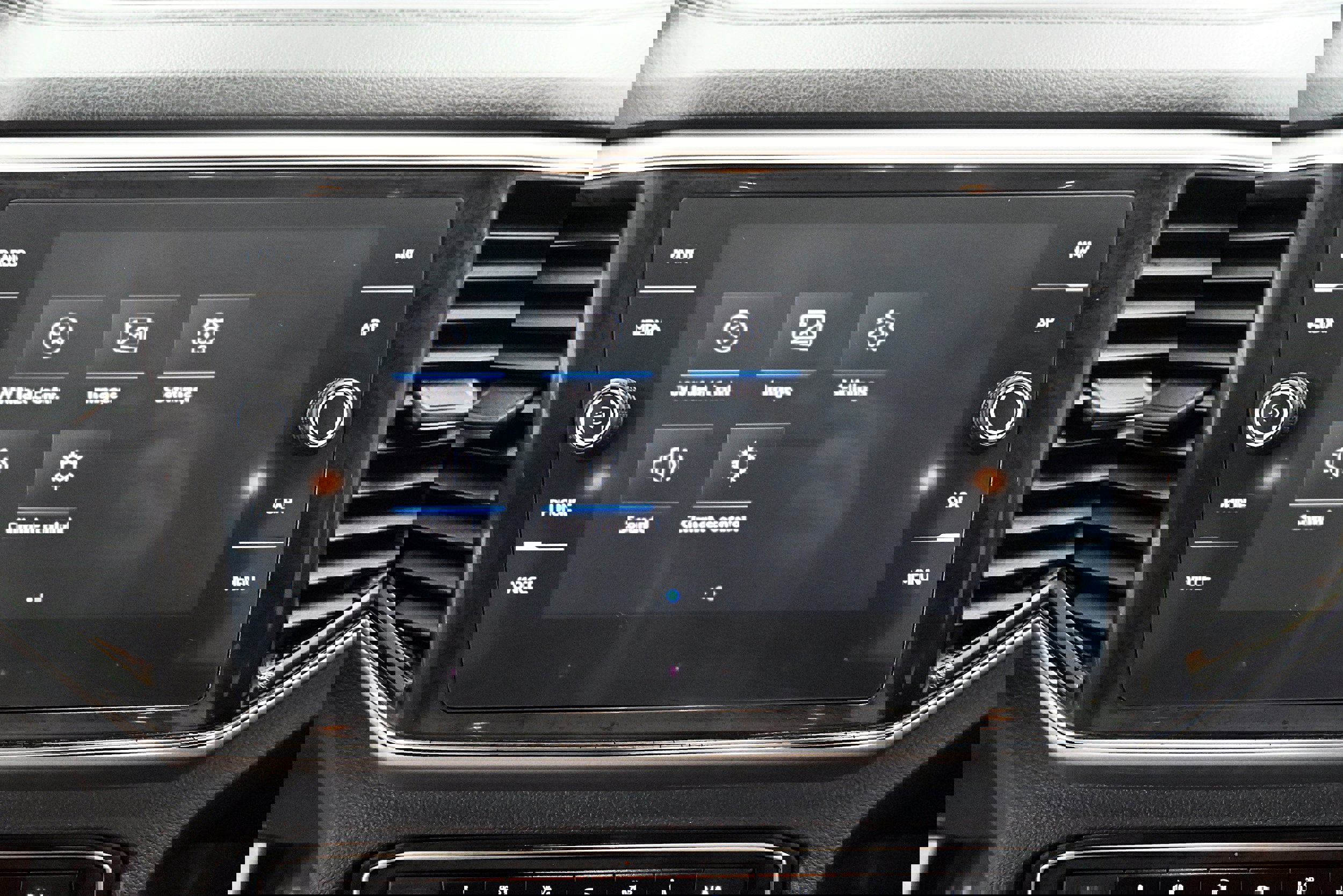 Used 2019 Volkswagen Atlas SEL Premium image 12