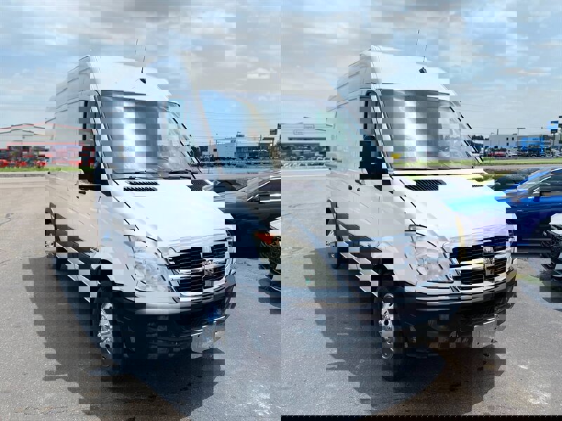 Used 2008 Dodge Sprinter 2500 image 2