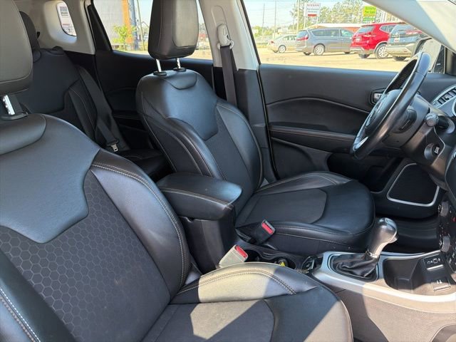 Used 2019 Jeep Compass Latitude image 15