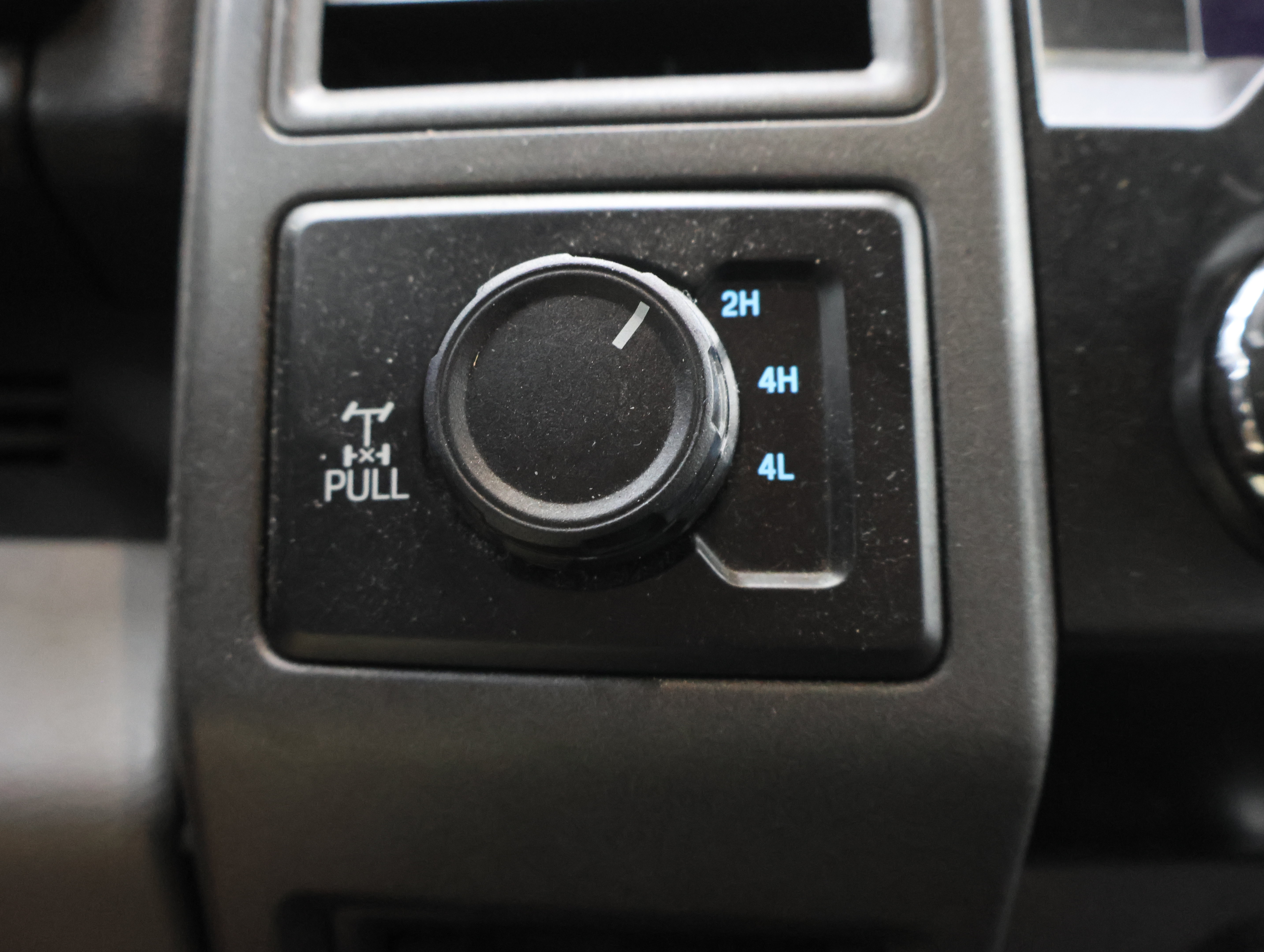 Used 2019 Ford F250 XL w/ STX Appearance Package AWD/4WD image 45