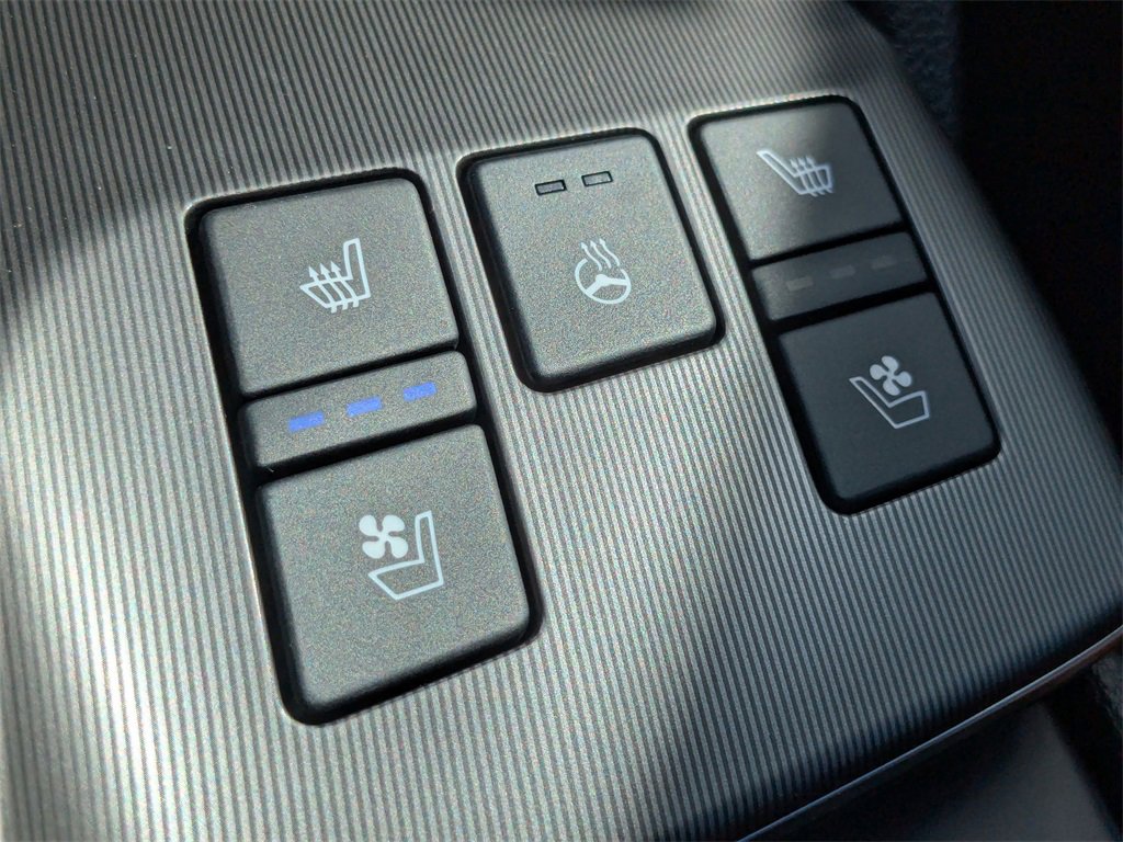 New 2026 Kia Sportage SX image 28