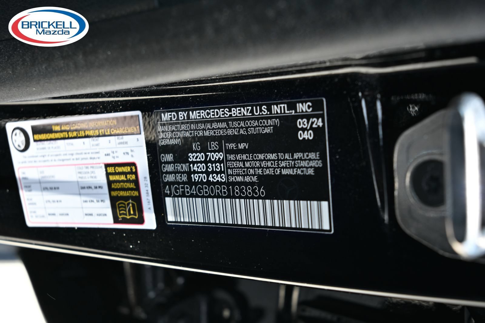 Used 2024 Mercedes-Benz GLE 450e 4MATIC image 34