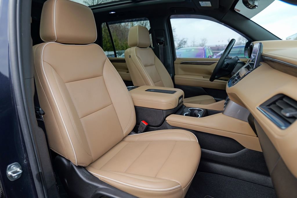 Used 2023 Chevrolet Tahoe Premier AWD/4WD image 42