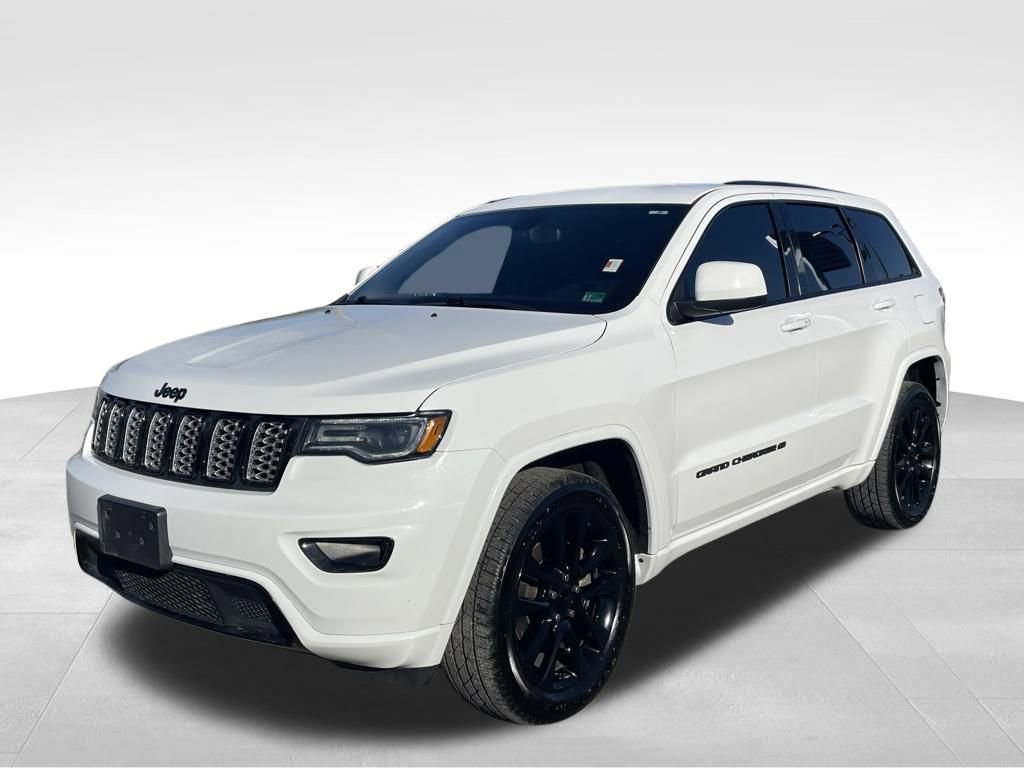 Used 2022 Jeep Grand Cherokee Laredo X image 19