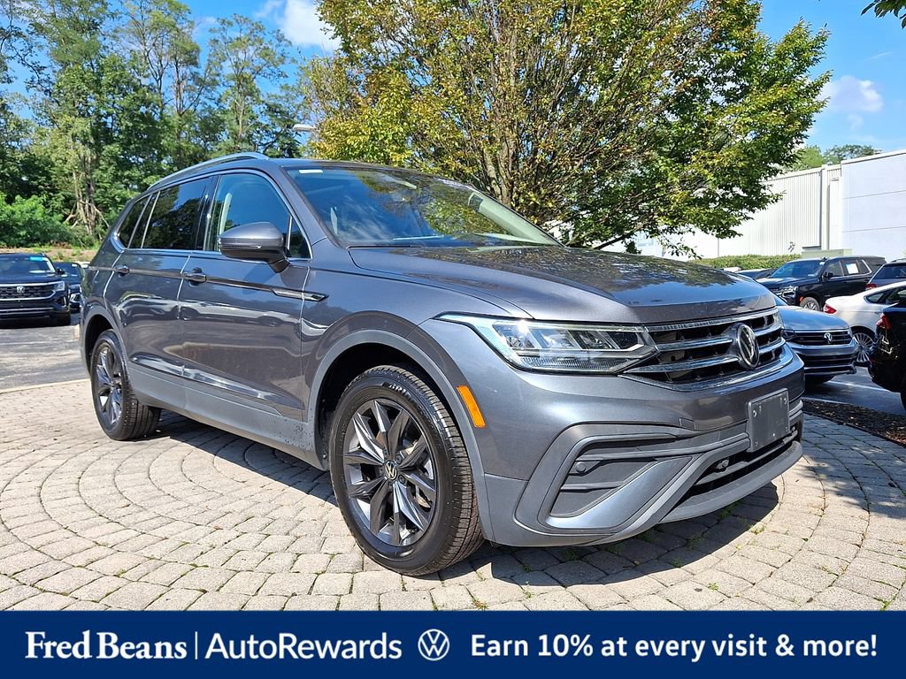 Certified 2023 Volkswagen Tiguan SE w/ Panoramic Sunroof Package