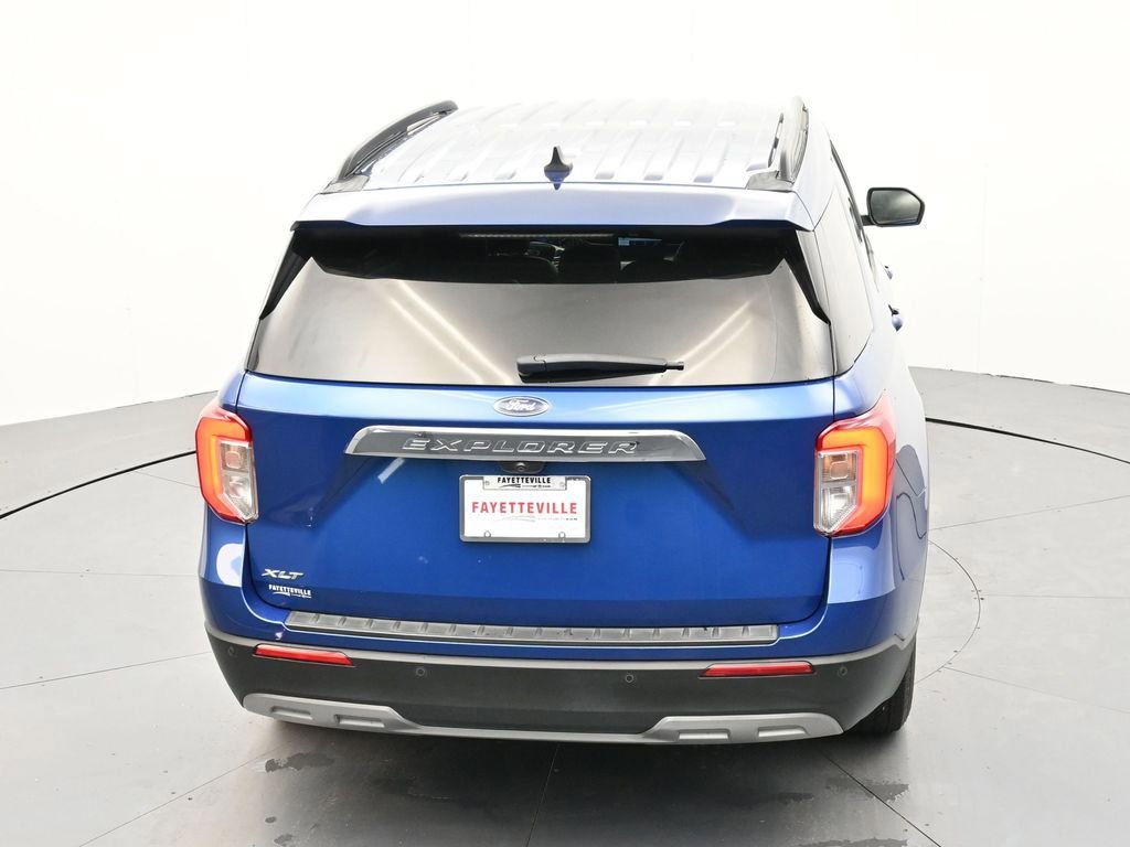 Used 2023 Ford Explorer XLT w/ Equipment Group 202A image 27