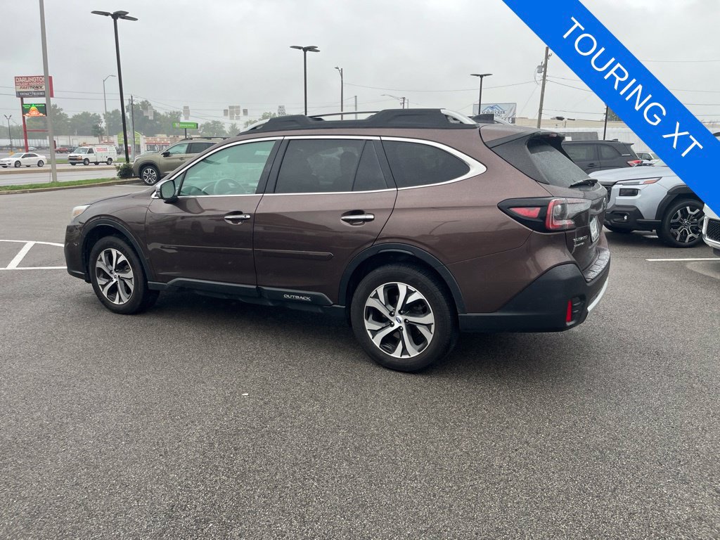 Used 2020 Subaru Outback Touring XT AWD/4WD image 4
