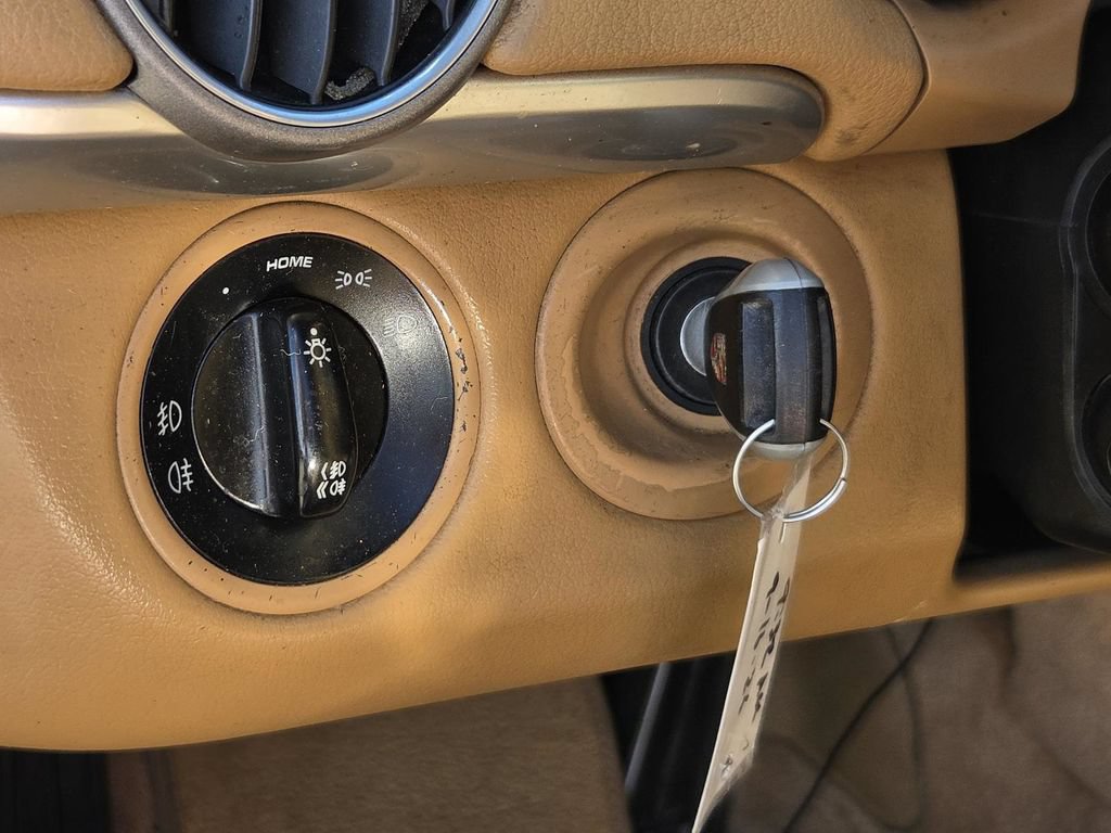 Used 2007 Porsche Boxster S RWD image 17