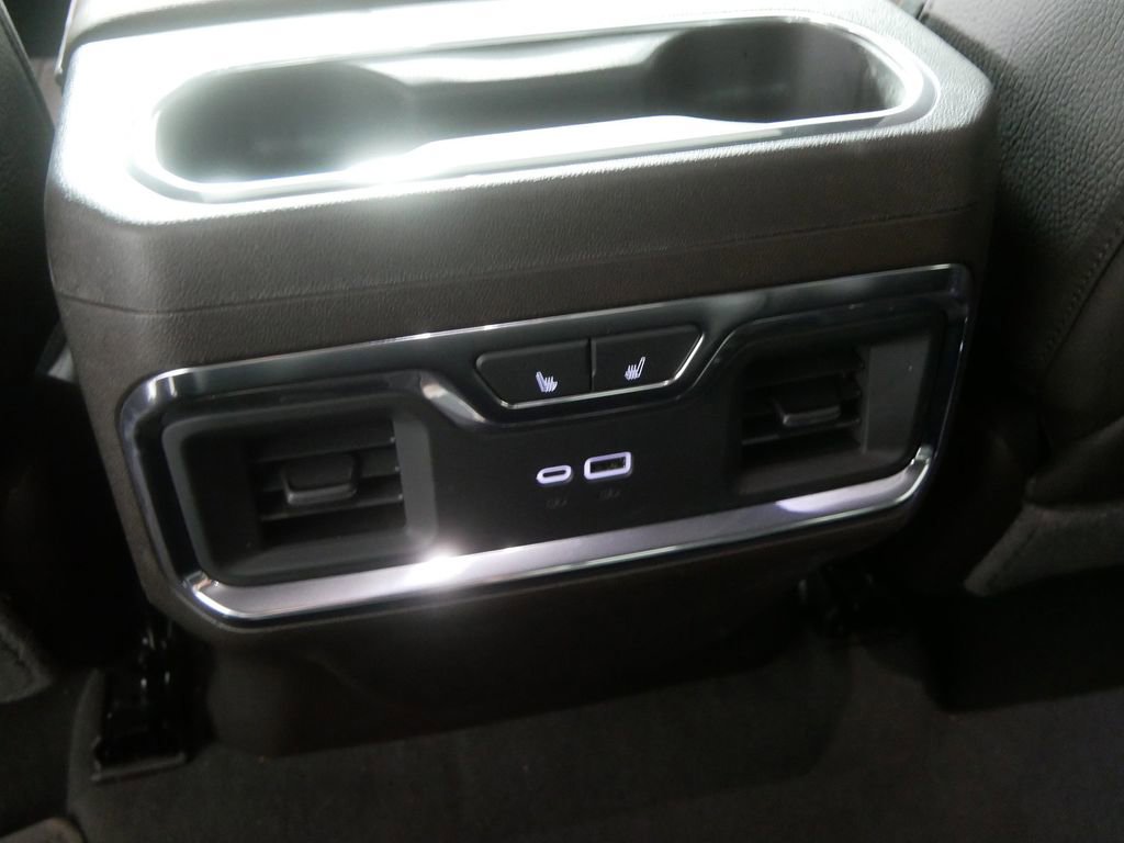 Used 2024 GMC Sierra 1500 Denali AWD/4WD image 21